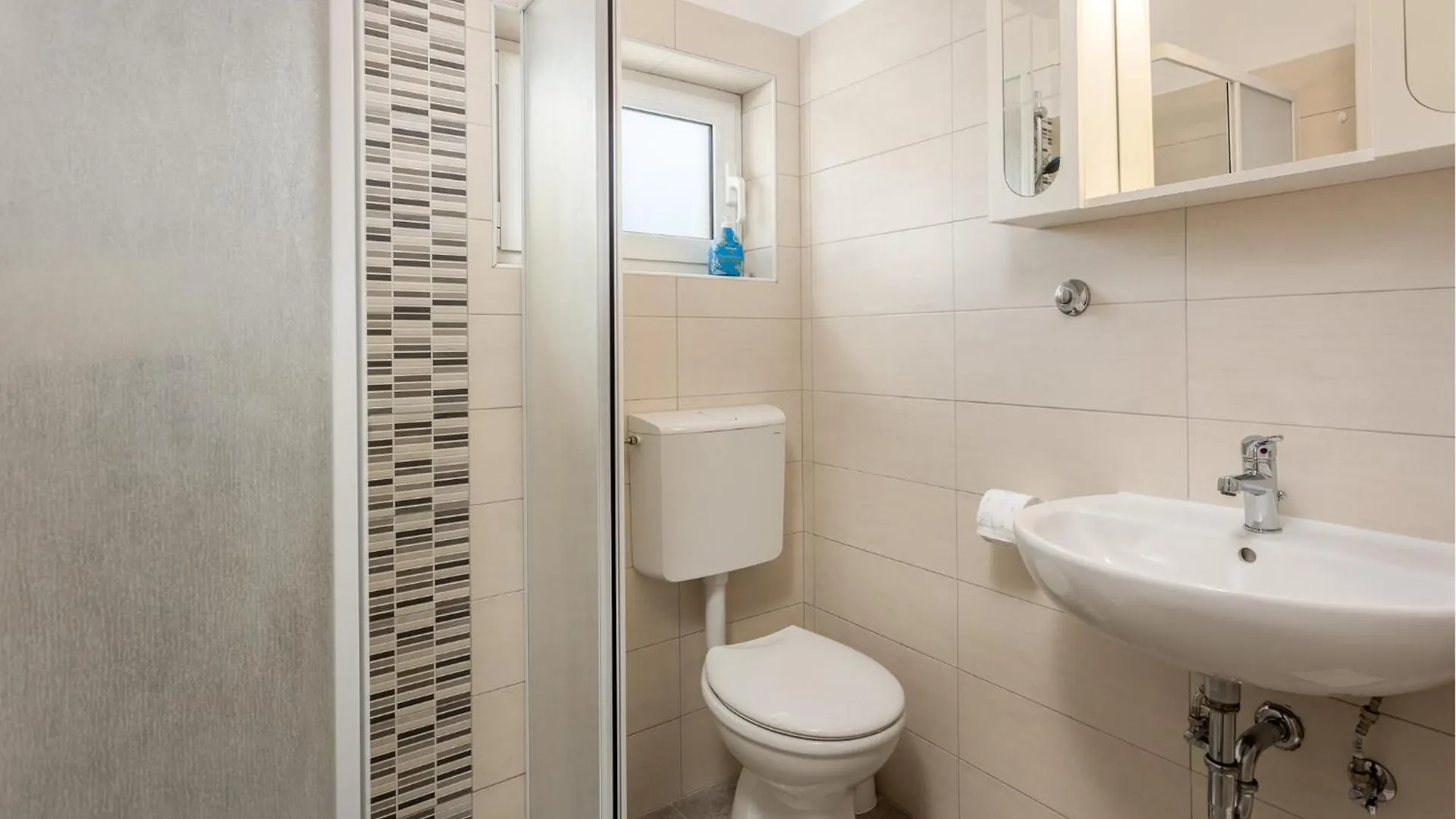 Beautiful Apartment In Barbat With House Sea View Barbat na Rabu 0*,  Croatia