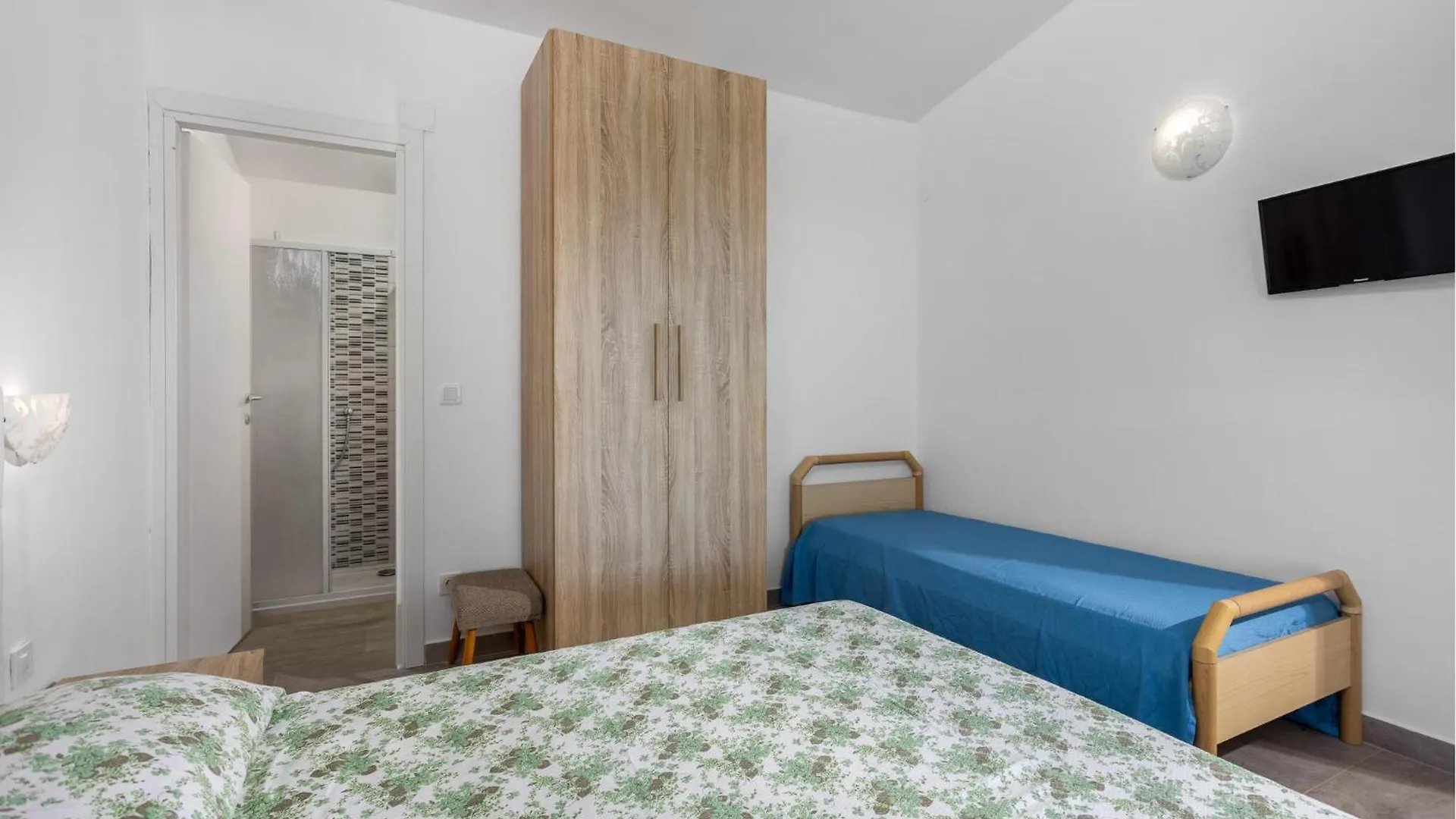 Beautiful Apartment In Barbat With House Sea View Barbat na Rabu 0*,  Croatia